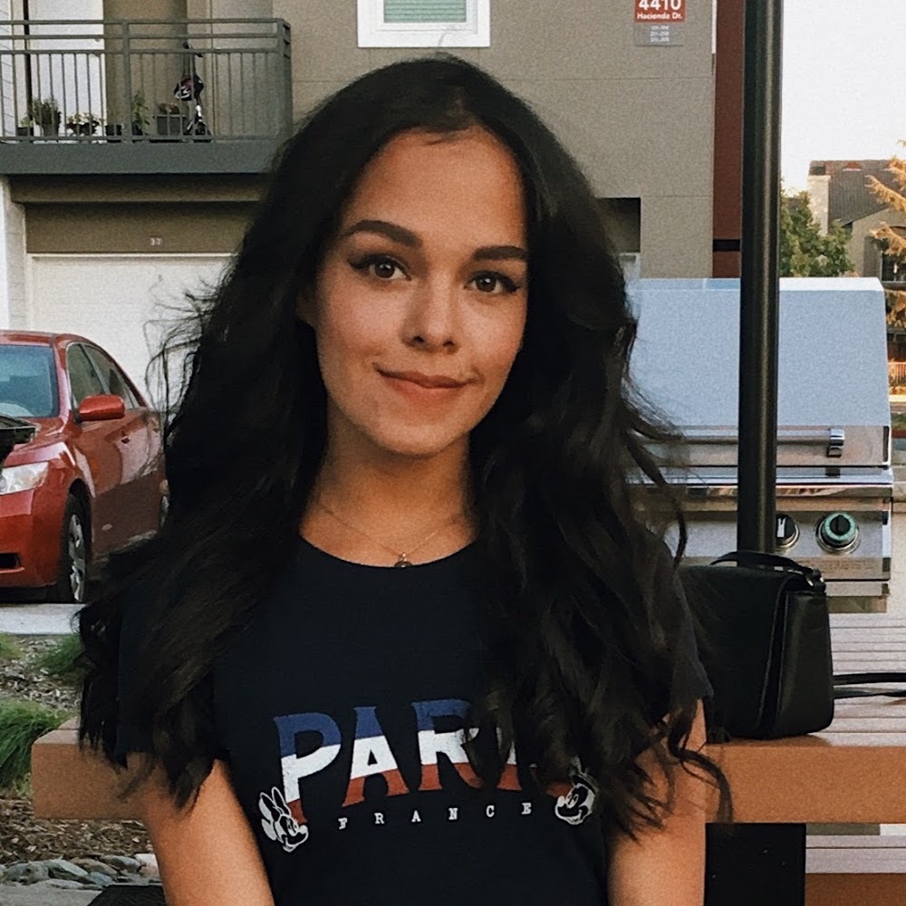 Meet your Posher, Stephany